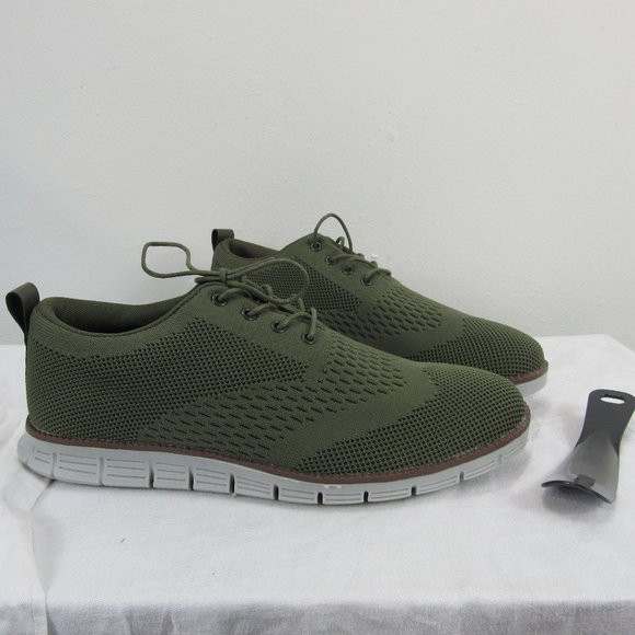 Franco Vanucci Other - Franco Vanucci men's walking shoe olive green 10